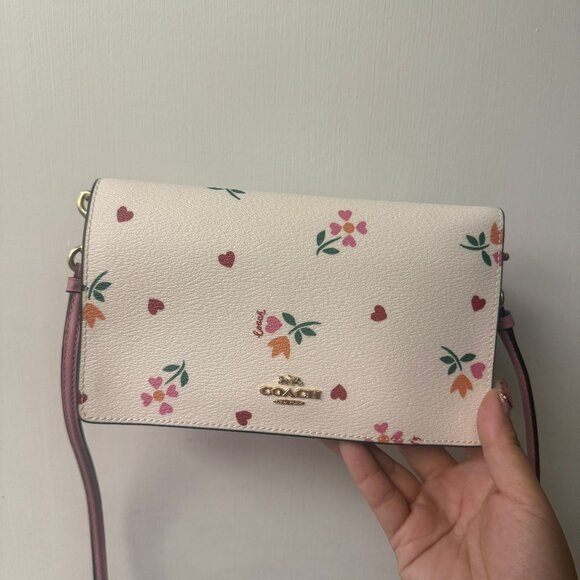 coach Anna Foldover Clutch Crossbody With Heart Petal Print c7657 - Picture 1 of 7